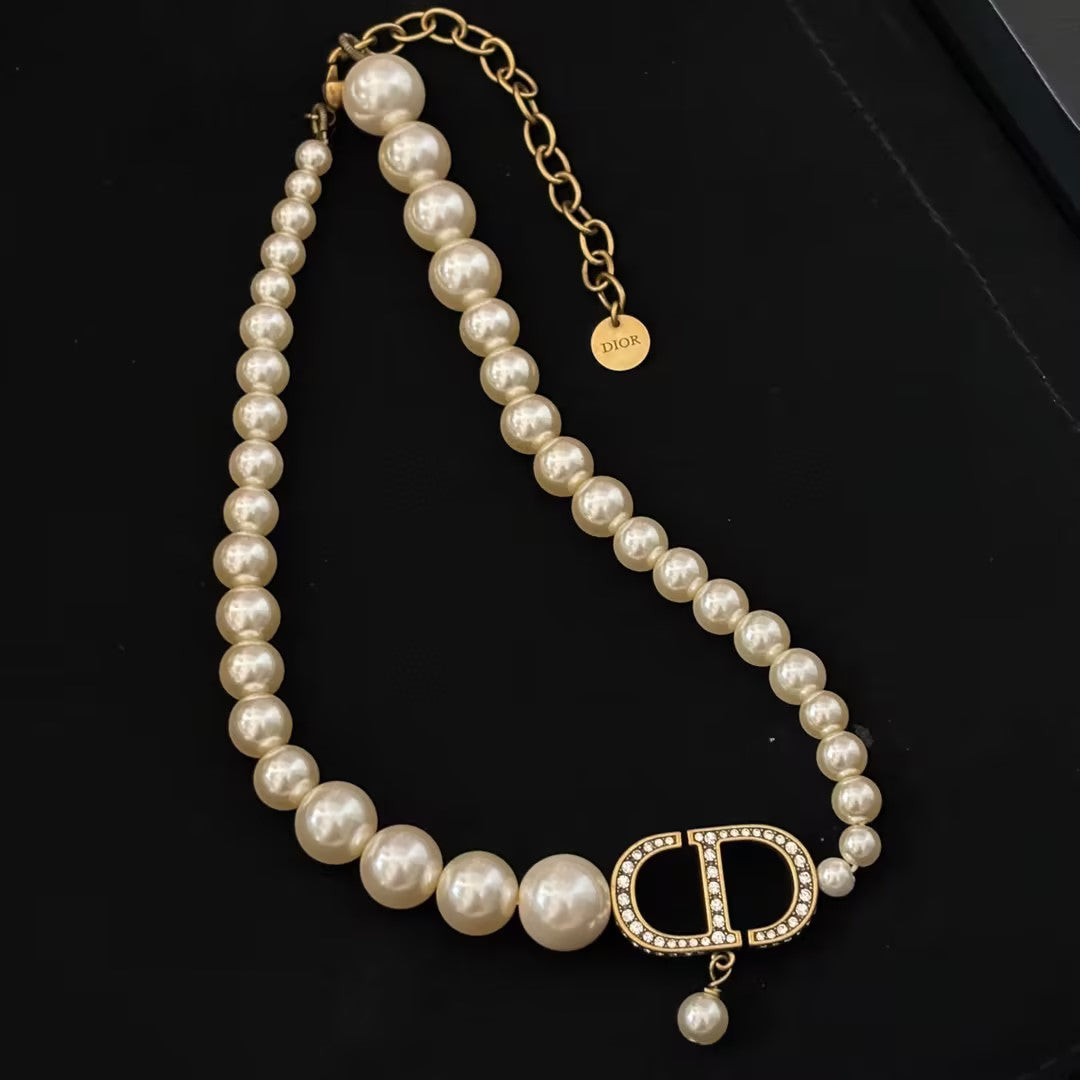 WDYW丨Designer Replica DI** Size Pearl Vintage Full Diamond CD Buckle Necklace