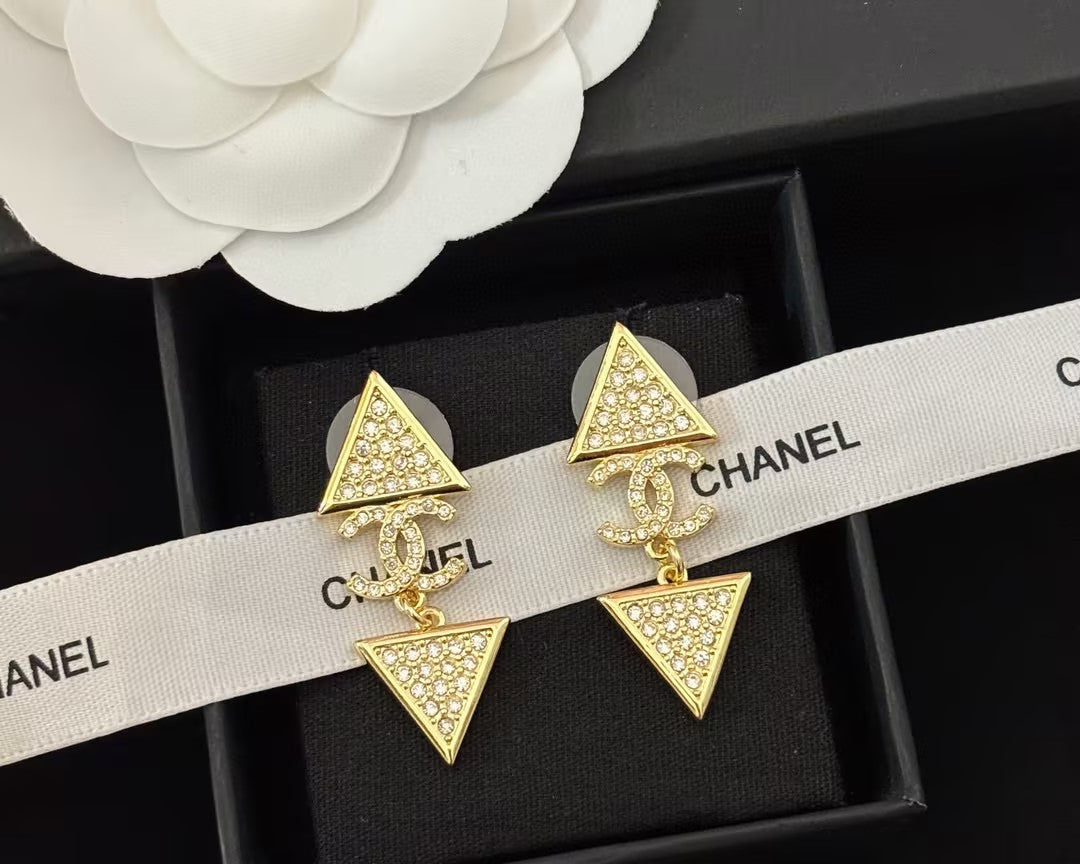 WDYW丨Designer Replica Chan** Full Diamond Triangle Series Earrings