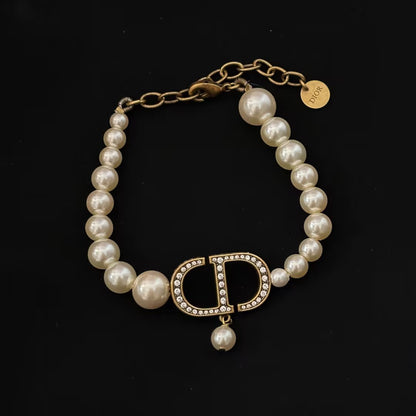 WDYW丨Designer Replica DI** Size Pearl Retro Full Diamond CD Buckle Bracelet