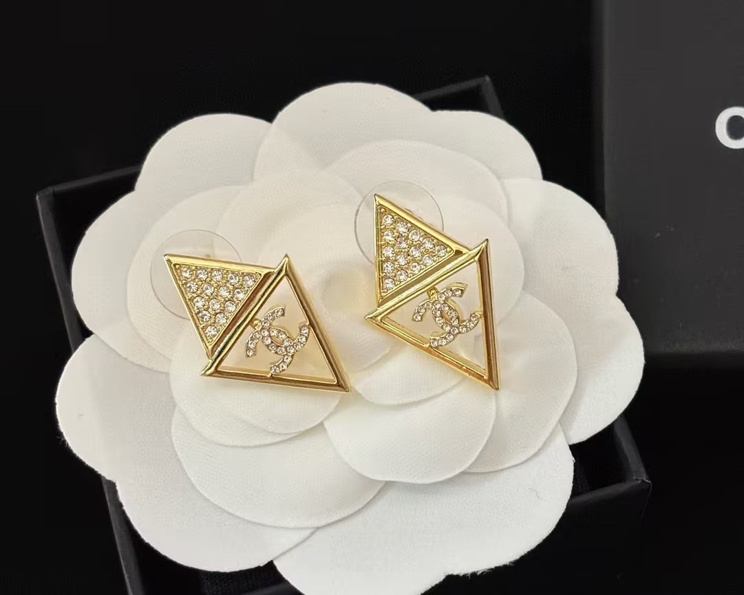 WDYW丨Designer Replica Chan** Full Diamond Triangle Series Earrings